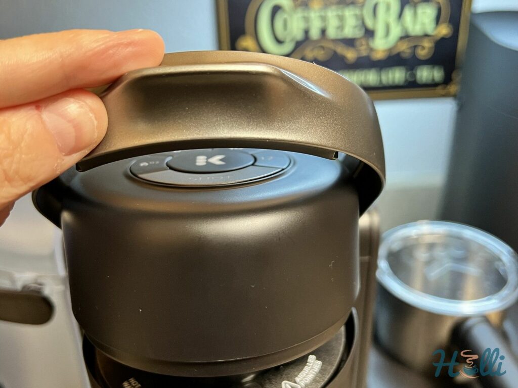 Lift the handle K-Cup