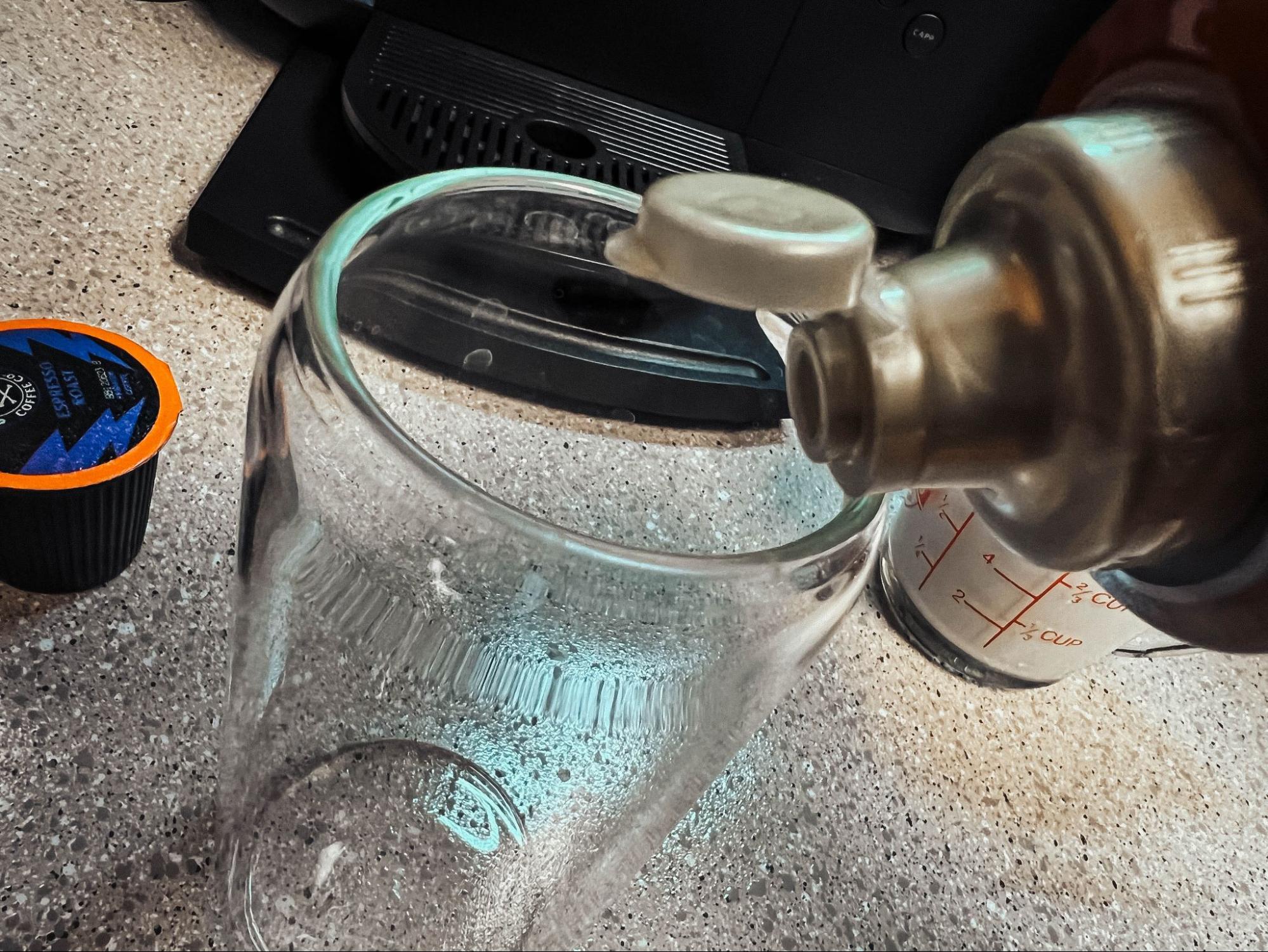 How to Make an Iced Caramel Latte with a Keurig