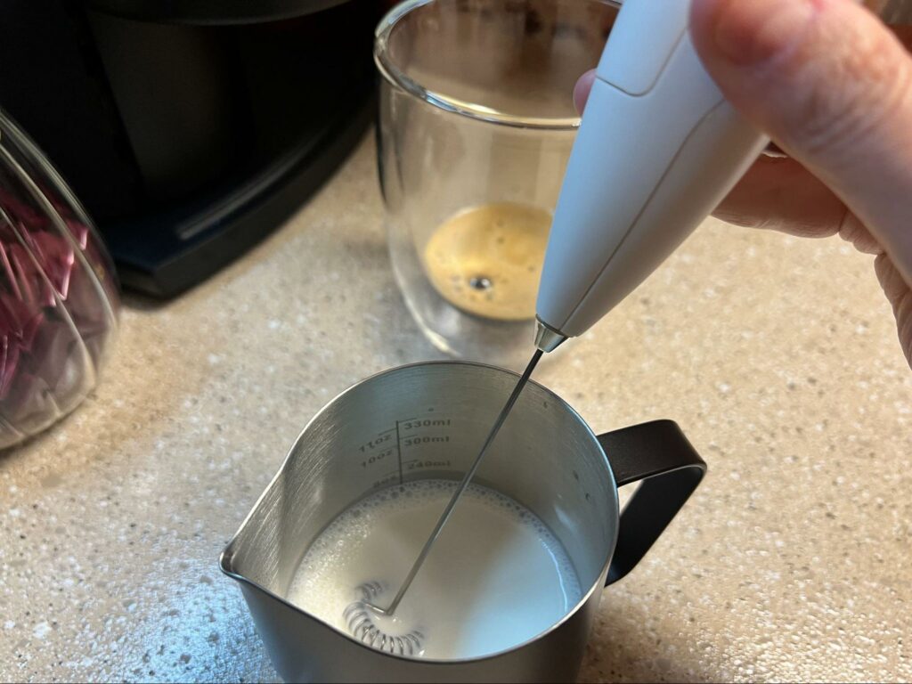 Froth the Milk Nespresso