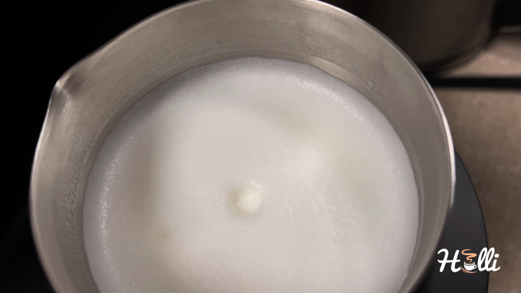 Keurig K-Cafe Review Milk Frother Test